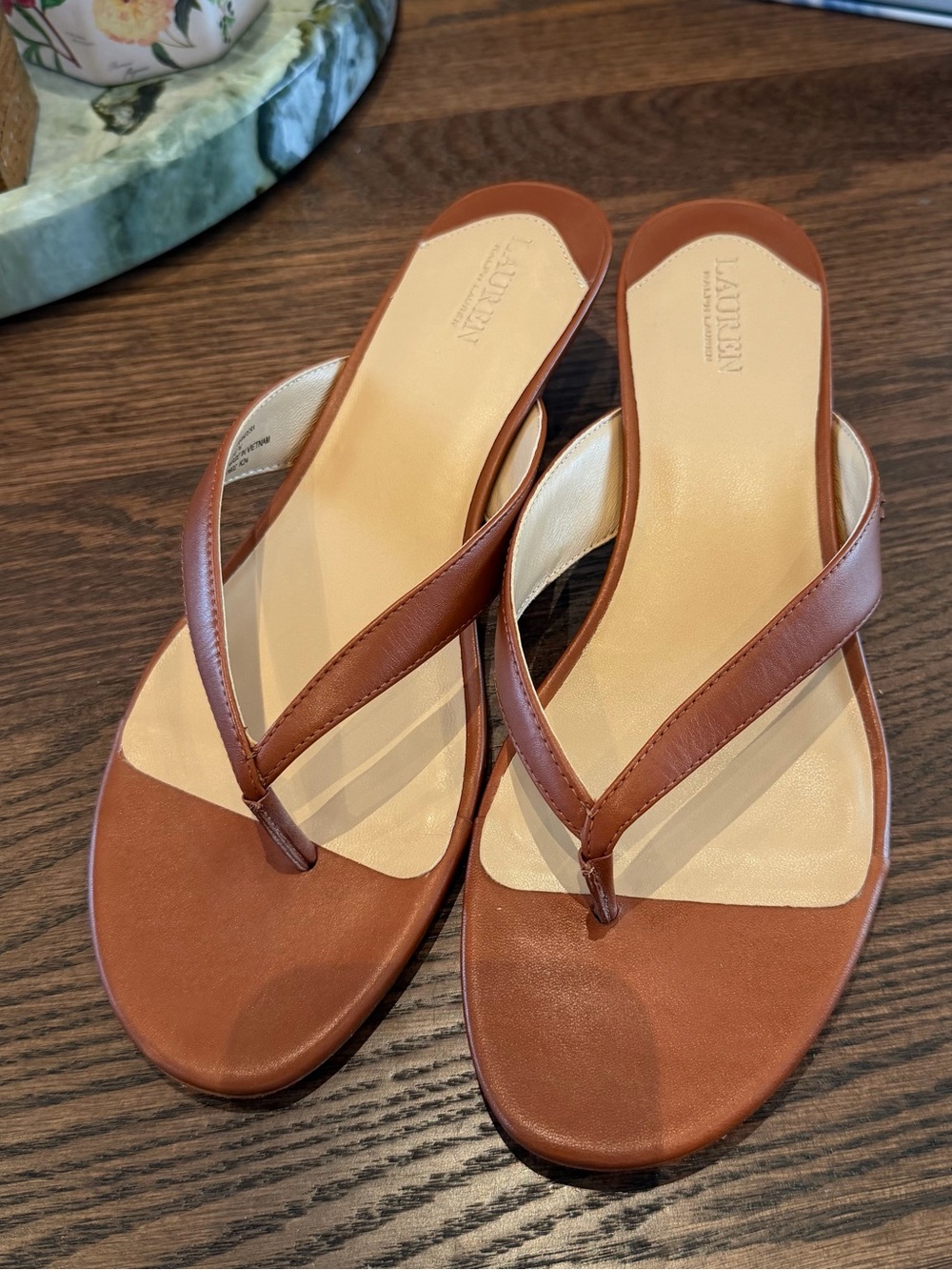 Ralph Lauren Francesca Thong Sandal - Size 10